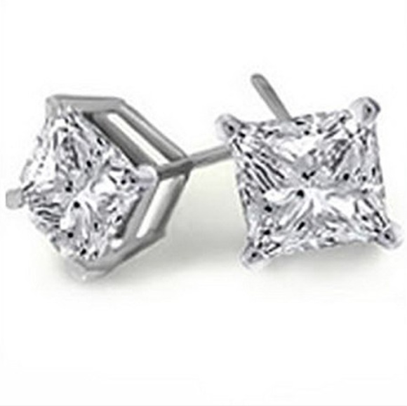 ALQUIMIA Jewelry - 3 /35$$ 9mm DIAMOND STUDS